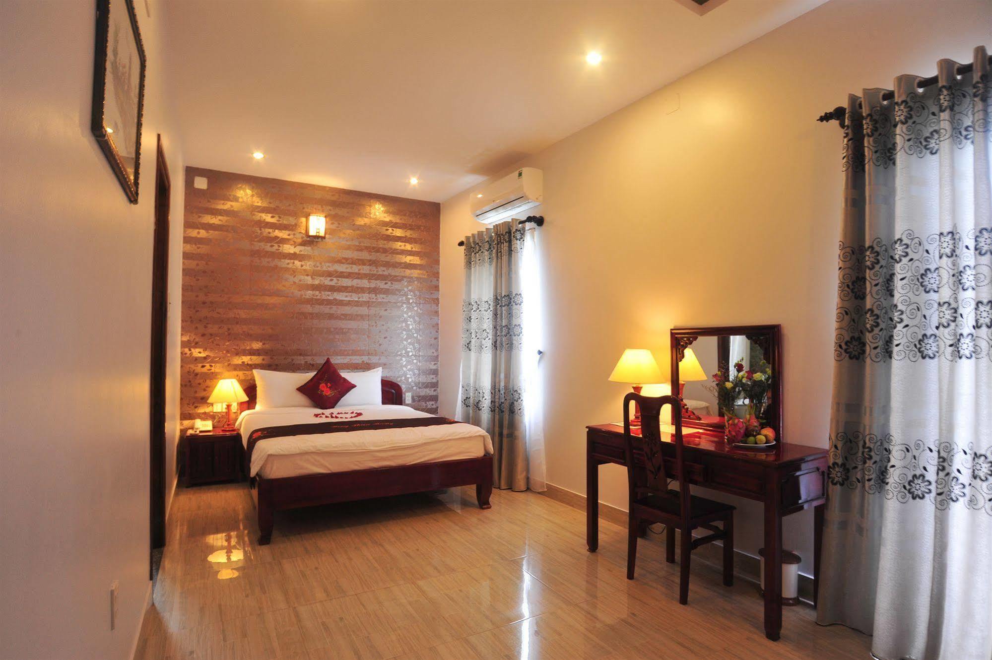 Hong Thien Ruby Hotel Хюэ Экстерьер фото