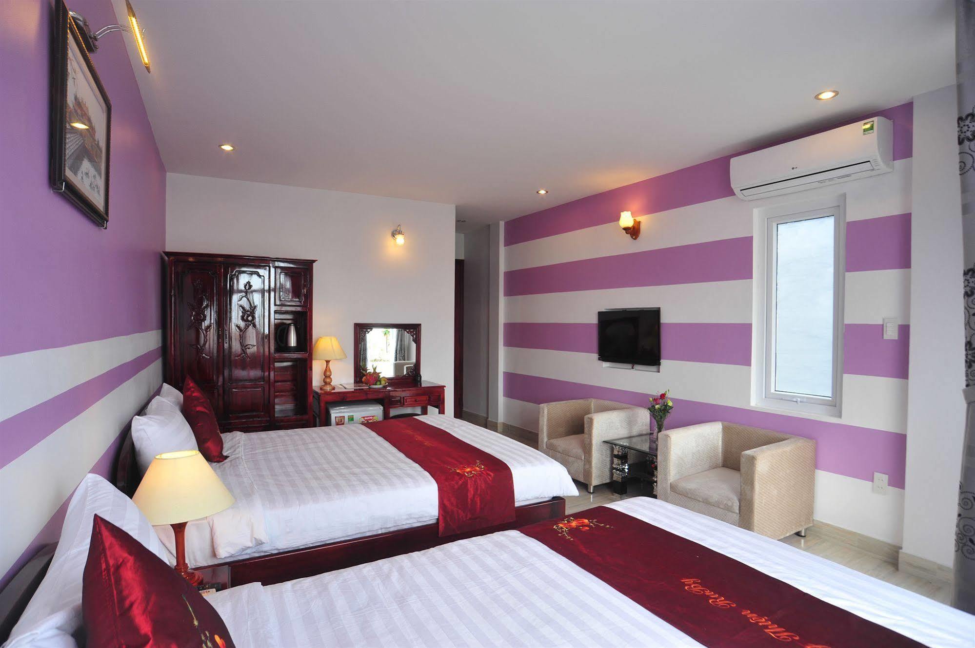Hong Thien Ruby Hotel Хюэ Экстерьер фото
