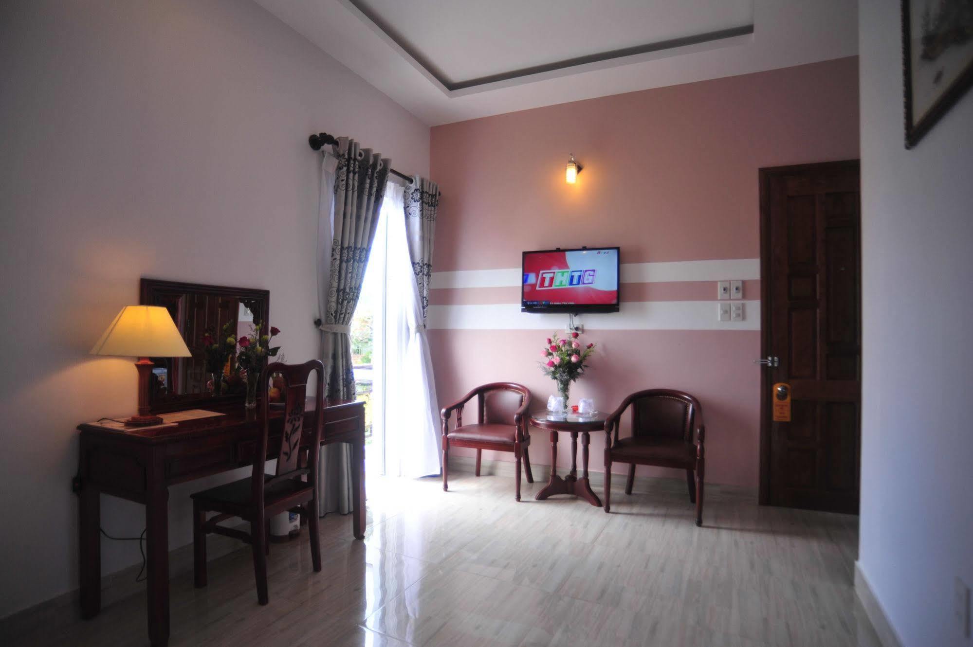 Hong Thien Ruby Hotel Хюэ Экстерьер фото